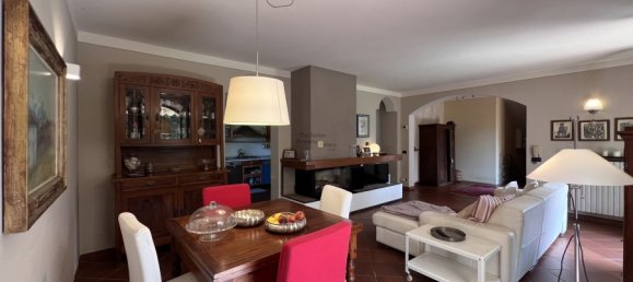6 bedrooms Villa in Bagni di Lucca, Italy No. 356061 5
