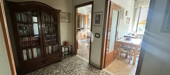 Apartamento T2 em Reggio Emilia, Italy N.º 265555 7