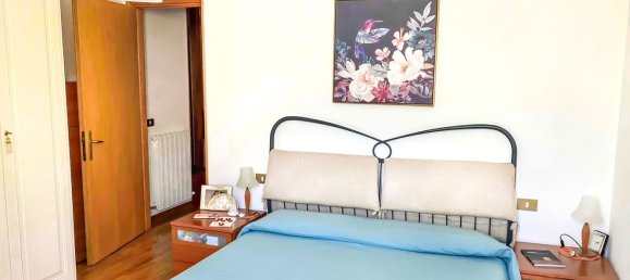 Apartamento de 5 habitaciónes en Montalcino, Italy No. 216332 10