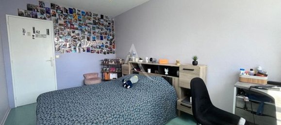 Apartamento de 3 dormitorios en Laval, France No. 307518 11