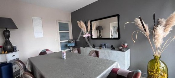Apartamento de 3 dormitorios en Laval, France No. 307518 5