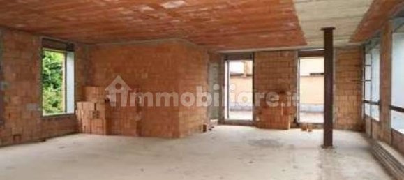 Edifício de 1 divisão em Gavirate, Italy N.º 320728 5