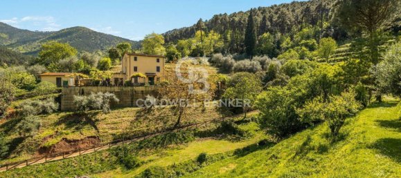 4 غرف نوم فيلا في Lucca, Italy رقم 268401 4