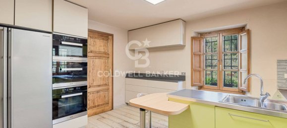 4 غرف نوم فيلا في Lucca, Italy رقم 268401 14