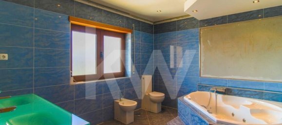 3 bedrooms House in Lourical, Portugal No. 75025 13