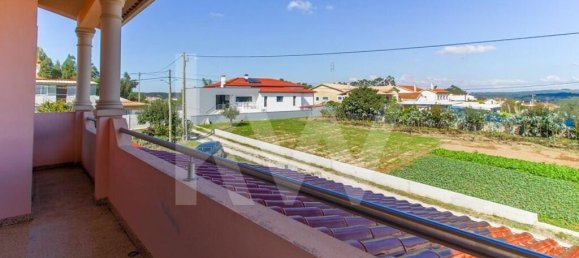 3 bedrooms House in Lourical, Portugal No. 75025 21