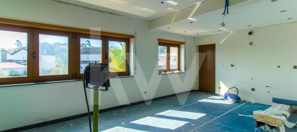 3 bedrooms House in Lourical, Portugal No. 75025 15