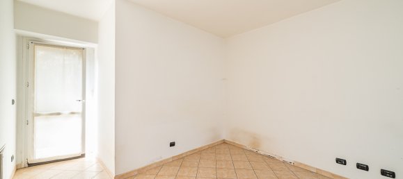 2 rooms Apartment in Saluzzo, Italy No. 8601 11