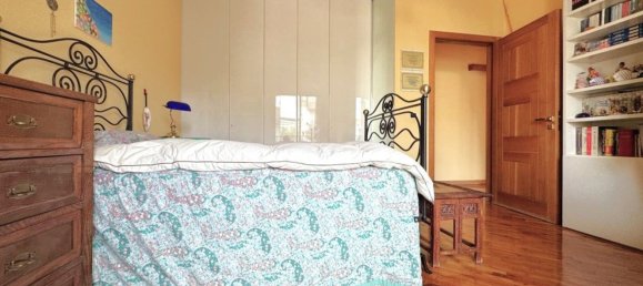 6 rooms Apartment in Triggiano, Italy No. 23469 4