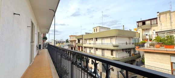 6 rooms Apartment in Triggiano, Italy No. 23469 6