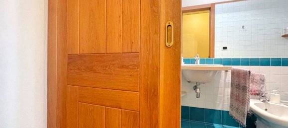 6 rooms Apartment in Triggiano, Italy No. 23469 18