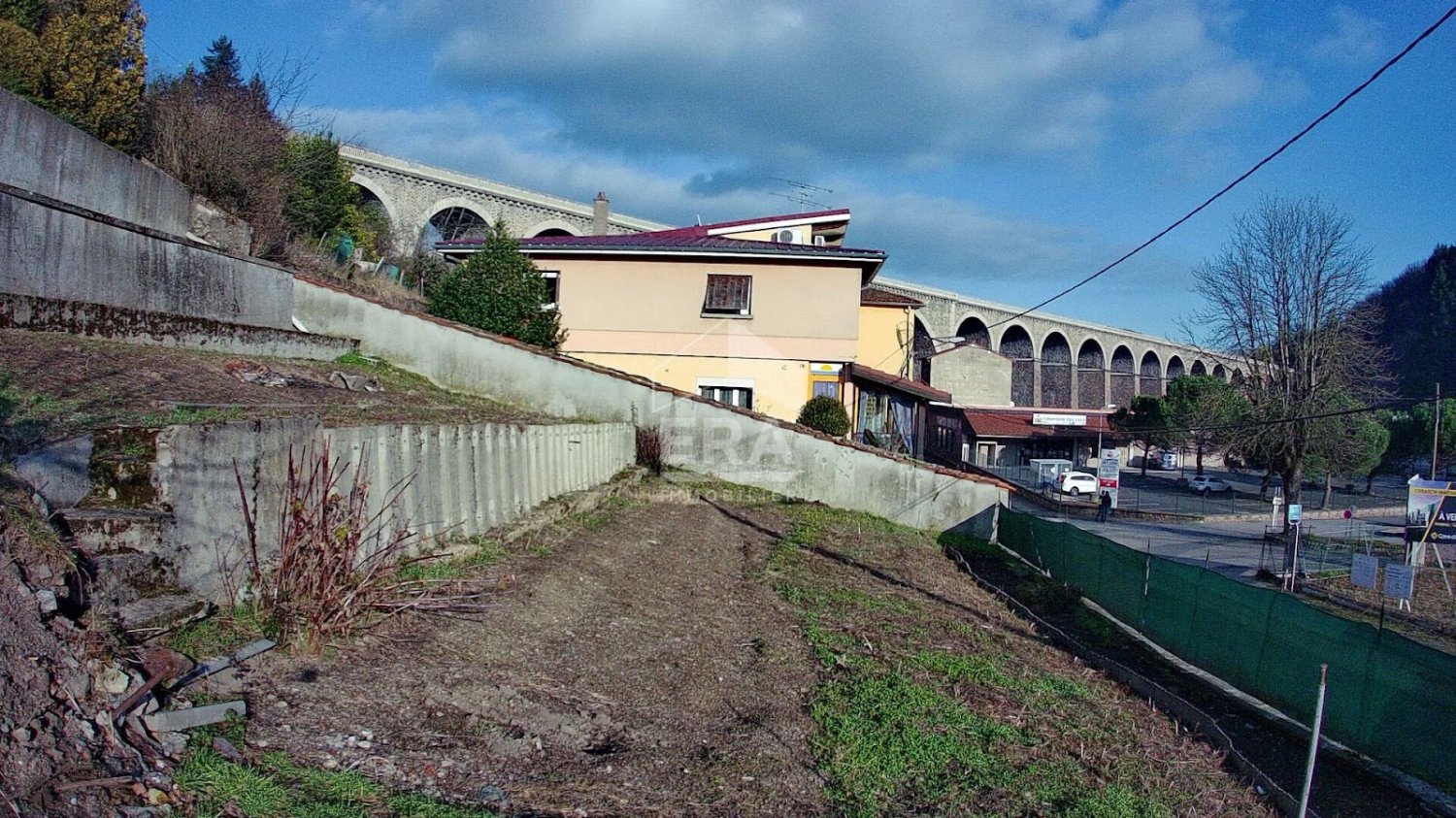 414m² Land in Tarare, France No. 200107