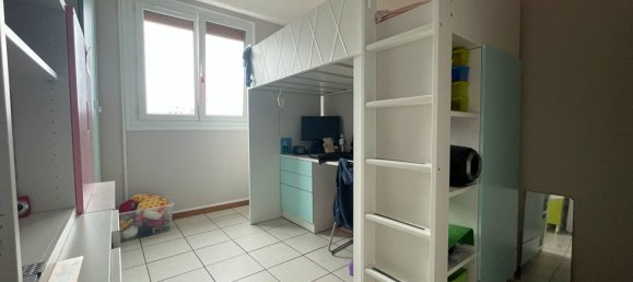 Apartamento de 3 dormitorios en Orleans, France No. 90585 5