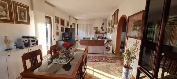 3-Zimmer Villa in Albese con Cassano, Italy, Nr. 235855 8