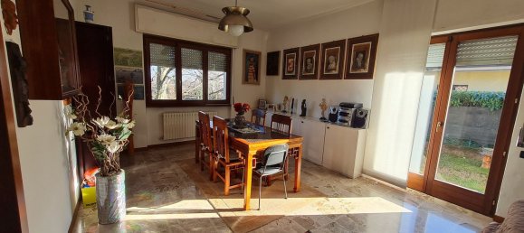 3-Zimmer Villa in Albese con Cassano, Italy, Nr. 235855 13