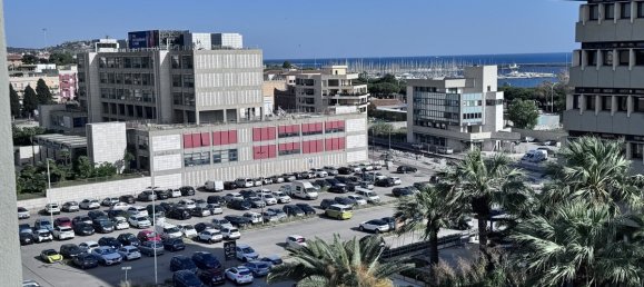 3 bedrooms Apartment in Cagliari, Italy No. 318998 2