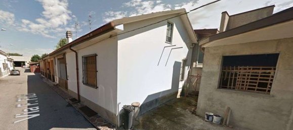 Квартира с 5 комнатами в Макерио, Италия № 185223 5