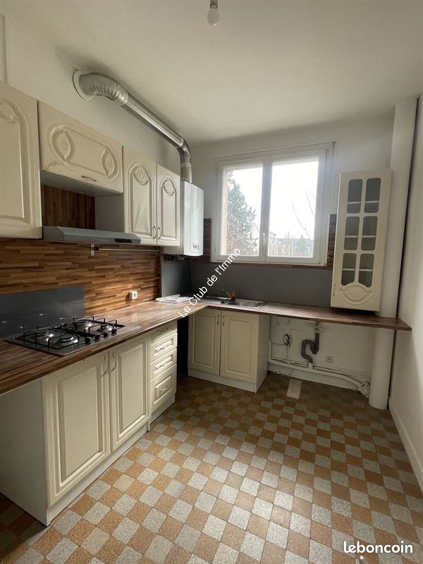Apartamento de 2 dormitorios en Orleans, France No. 85910