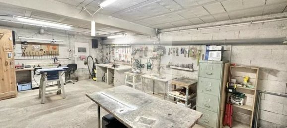 Villa de 4 dormitorios en Montelimar, France No. 302918 18