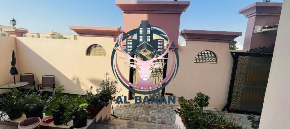 5 Schlafzimmer Villa in Khalifa City, UAE, Nr. 5945 2