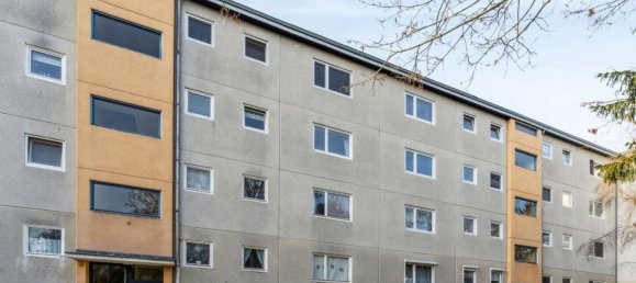 4-salle Appartement à Falkenhagener Feld, Germany No. 15295 10