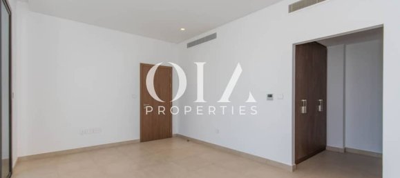 3 bedrooms Villa in Yas Island, UAE No. 17486 14