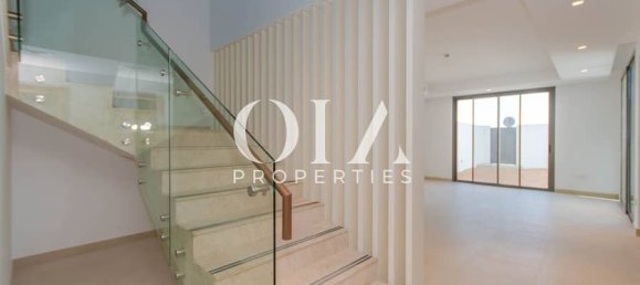 3 bedrooms Villa in Yas Island, UAE No. 17486 7