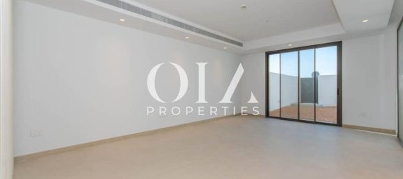 3 bedrooms Villa in Yas Island, UAE No. 17486 10