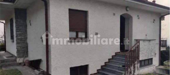2 Schlafzimmer Villa in Proserpio, Italy, Nr. 2875 6
