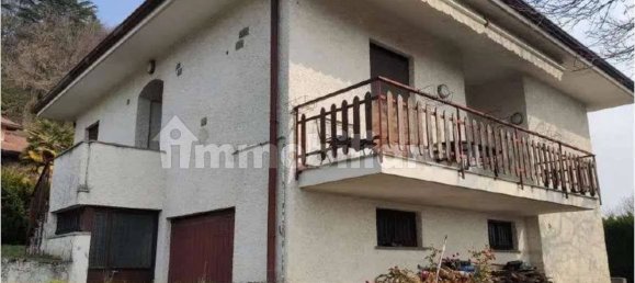 2 Schlafzimmer Villa in Proserpio, Italy, Nr. 2875 2