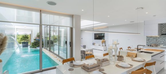 3 bedrooms Villa for sale in Phuket, Southern Thailand, Thailand № 32159 5
