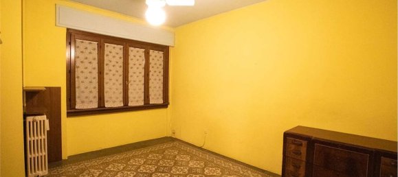 4-salle Appartement à Lomazzo, Italy No. 269956 22