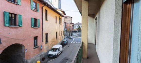 4-salle Appartement à Lomazzo, Italy No. 269956 26