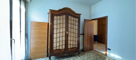 4-salle Appartement à Lomazzo, Italy No. 269956 29