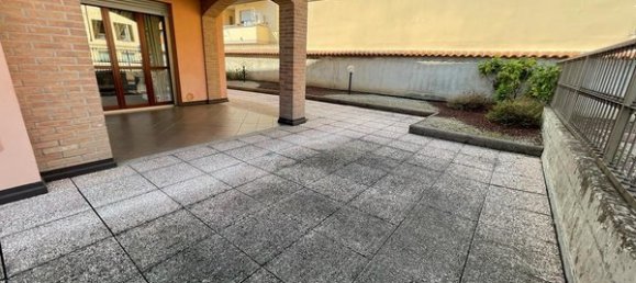 Apartamento de 8 divisões em Vigevano, Italy N.º 11863 28