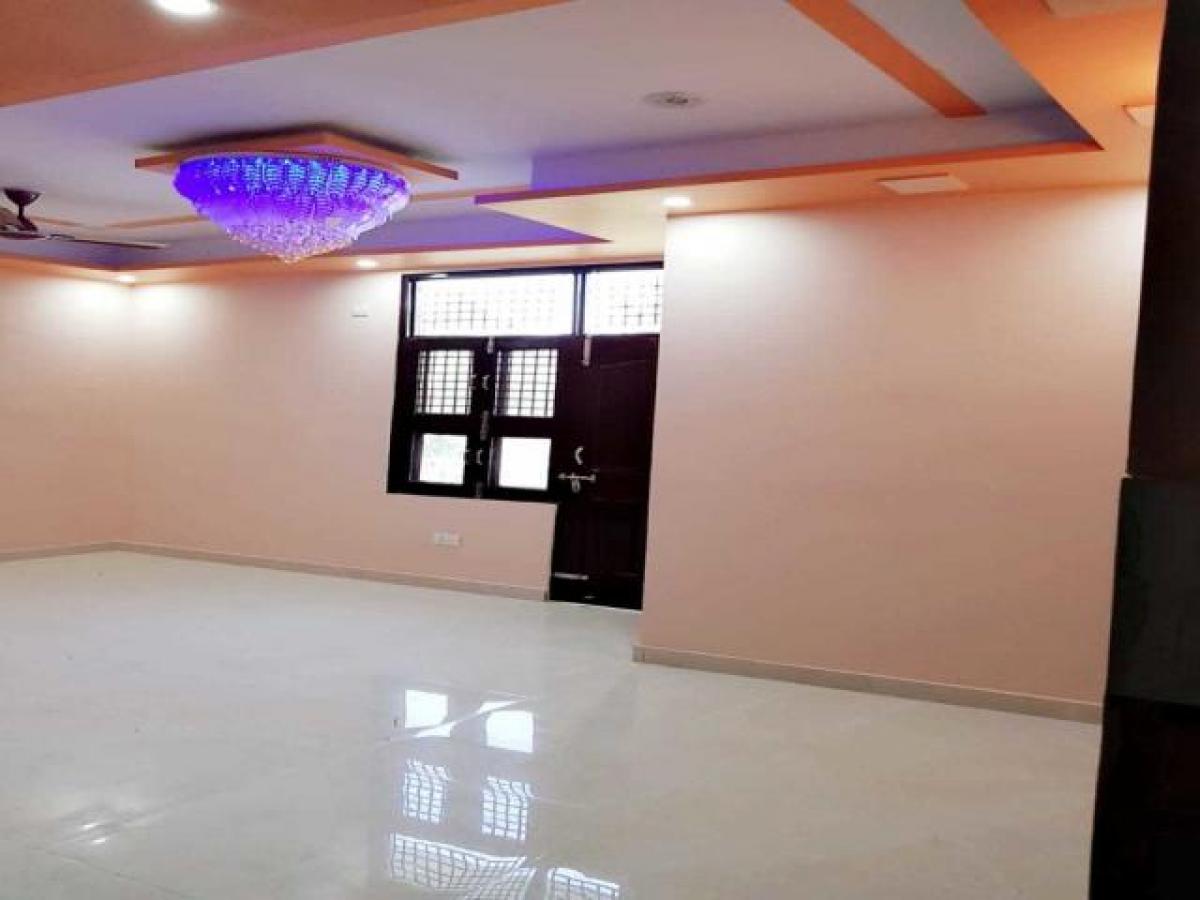 3 غرف نوم منزل في Ghaziabad, India رقم 16623