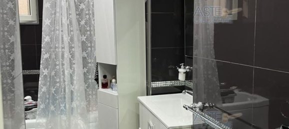 Квартира с 3 комнатами в Торре Аннунциата, Италия № 30344 2