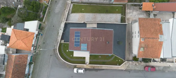 Villa T3 em Fânzeres, Portugal N.º 130984 39