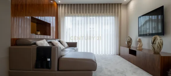 Villa T3 em Fânzeres, Portugal N.º 130984 13