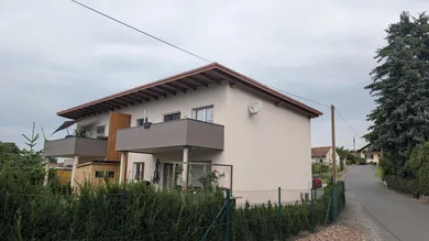 Квартира с 2 спальнями в Хальбенрайн, Австрия № 222935