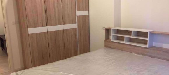 1 bedroom Condo in Thonburi, Thailand No. 10226 2