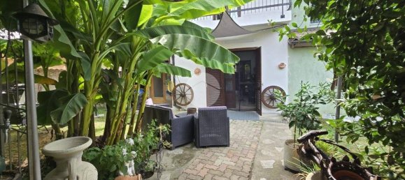 3 Schlafzimmer Haus in Cisterna d'Asti, Italy, Nr. 277633 15