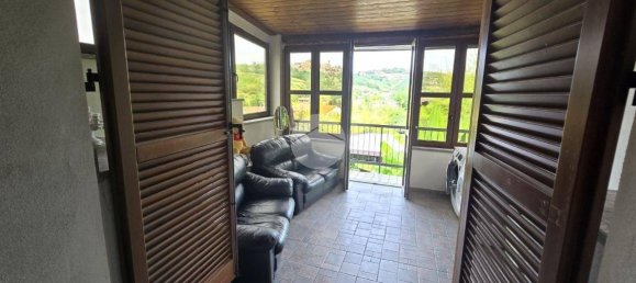 3 Schlafzimmer Haus in Cisterna d'Asti, Italy, Nr. 277633 20