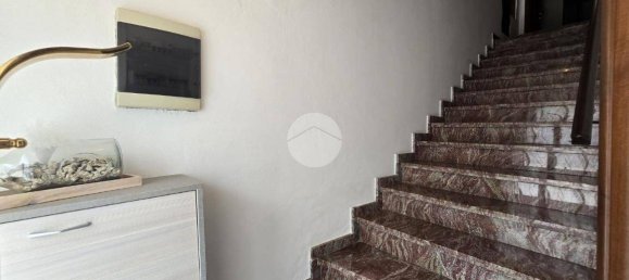 3 Schlafzimmer Haus in Cisterna d'Asti, Italy, Nr. 277633 16