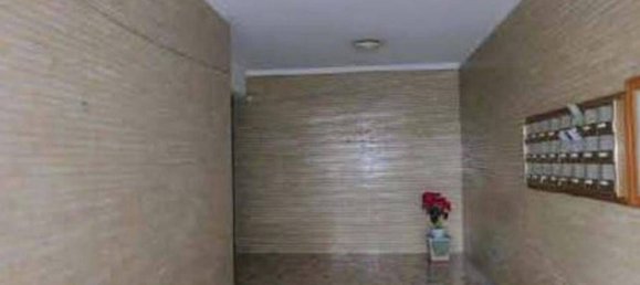 4-salle Appartement à Rome, Italy No. 24269 2