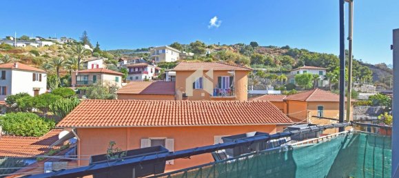 3 chambres Appartement à Bordighera, Italy No. 357012 9