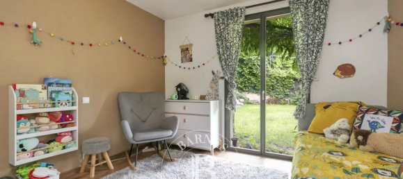 6 Schlafzimmer Haus in Bievres, France, Nr. 182825 20