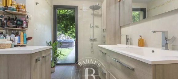 6 Schlafzimmer Haus in Bievres, France, Nr. 182825 19