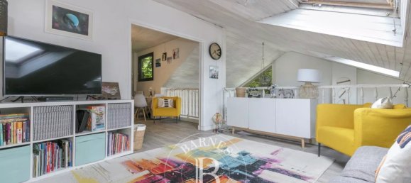 6 Schlafzimmer Haus in Bievres, France, Nr. 182825 22