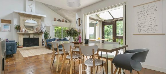 6 Schlafzimmer Haus in Bievres, France, Nr. 182825 12